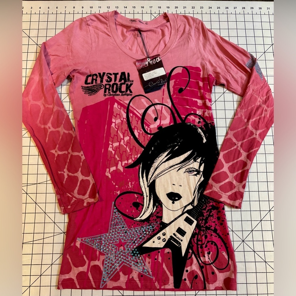 NWT Christian Audigier Women’s Size Large Berry Rocker Girl Long‎ Sleeve Tee